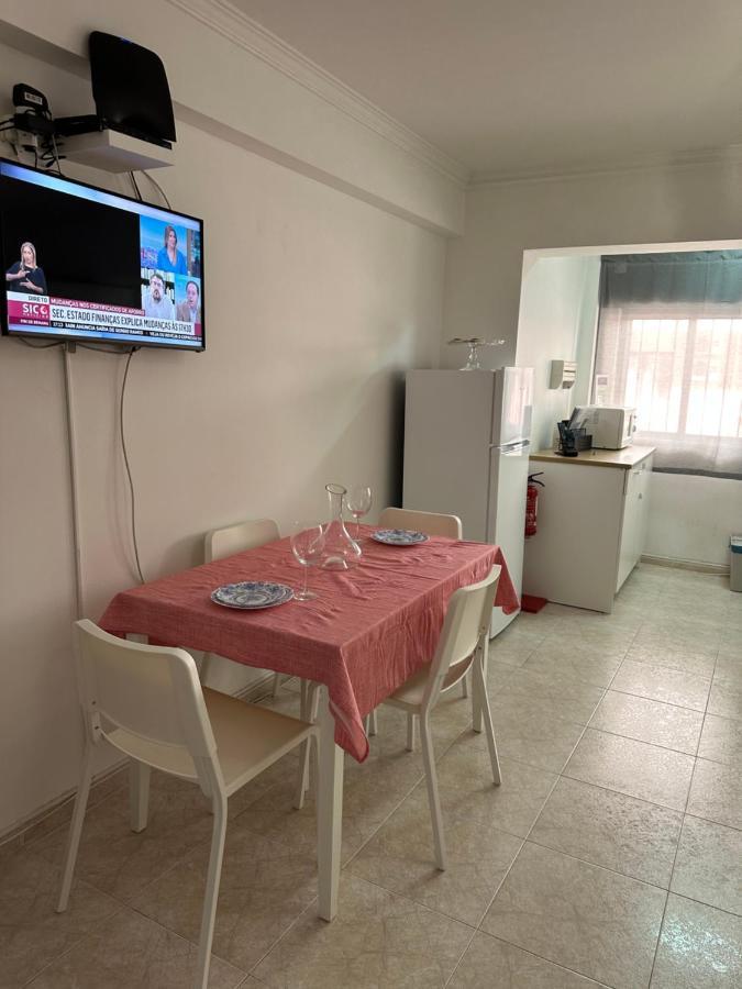 Alojamento Ramos Quarteira Esterno foto